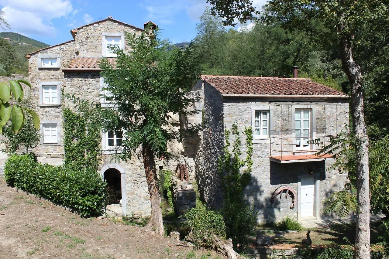 Casa de Férias Casavacanze Ex Muli Loft Tiglio Vila Castelnuovo di Magra